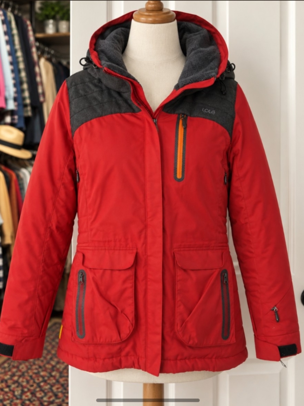 Lolë Women’s Medium Red Insulated Hooded Winter Jacket Coat